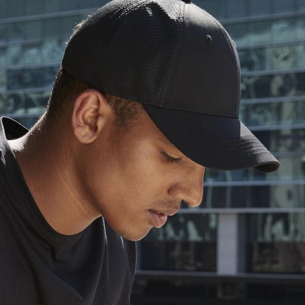 Technical mesh trucker Thumbnail